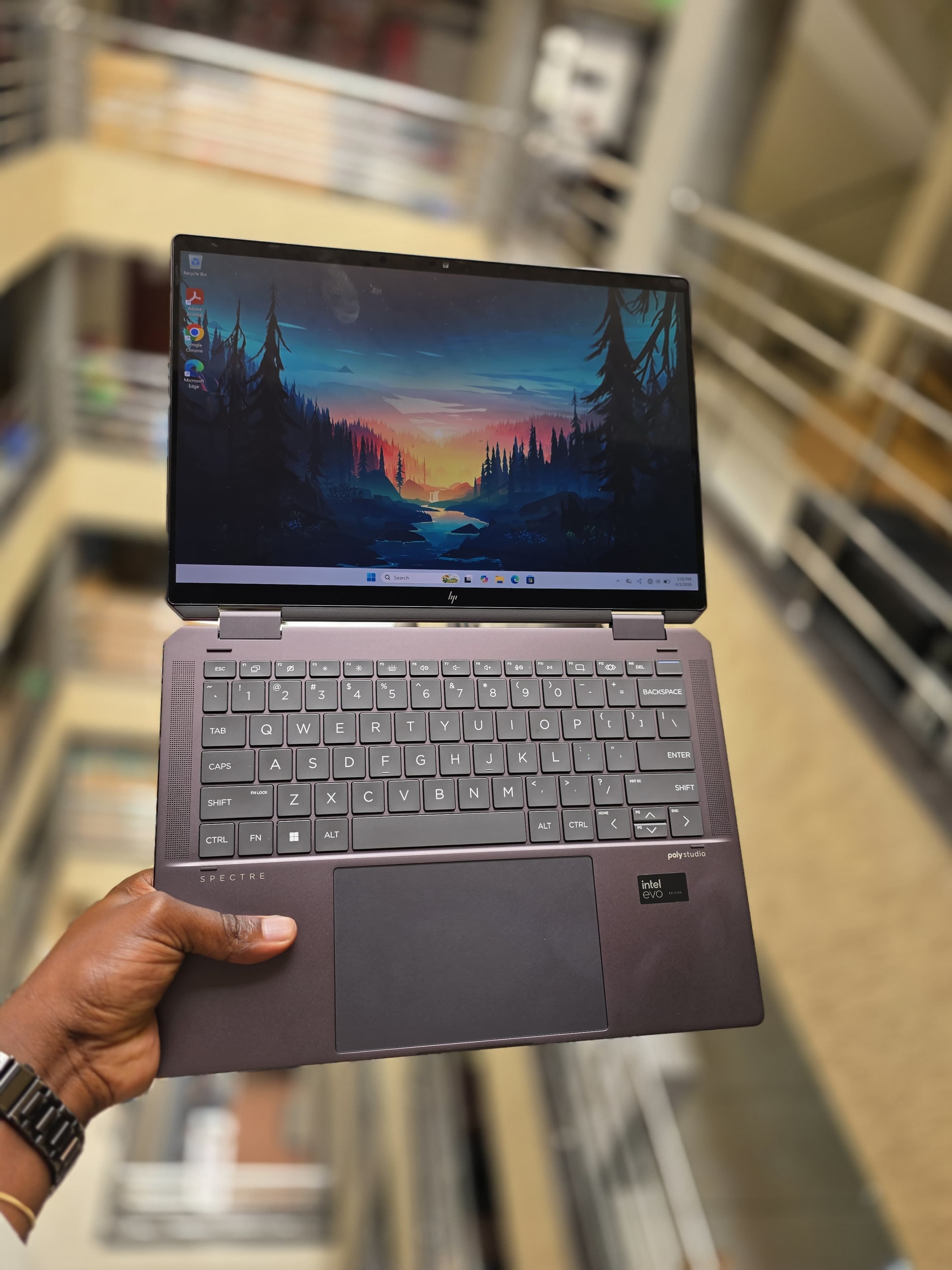 HP SPECTRE X360 2 in  1 14-eU0xxx