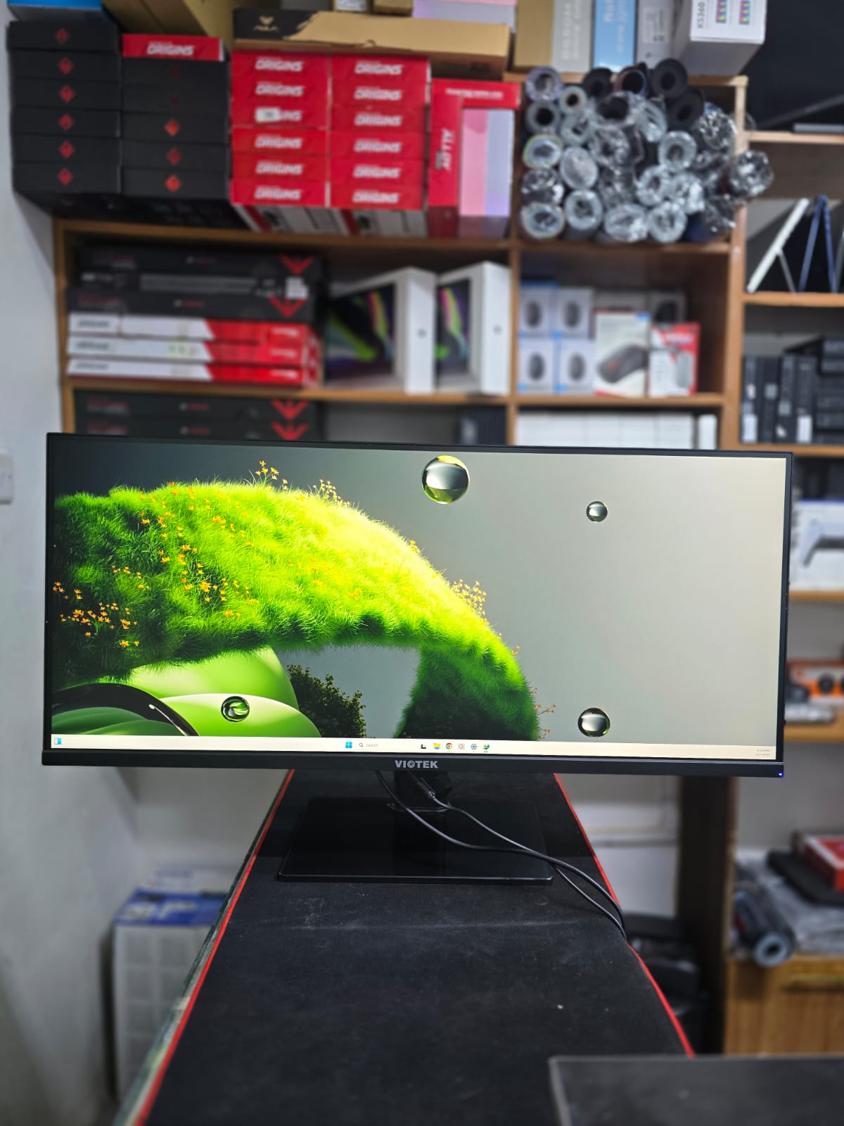 Viotek 34 inch monitor