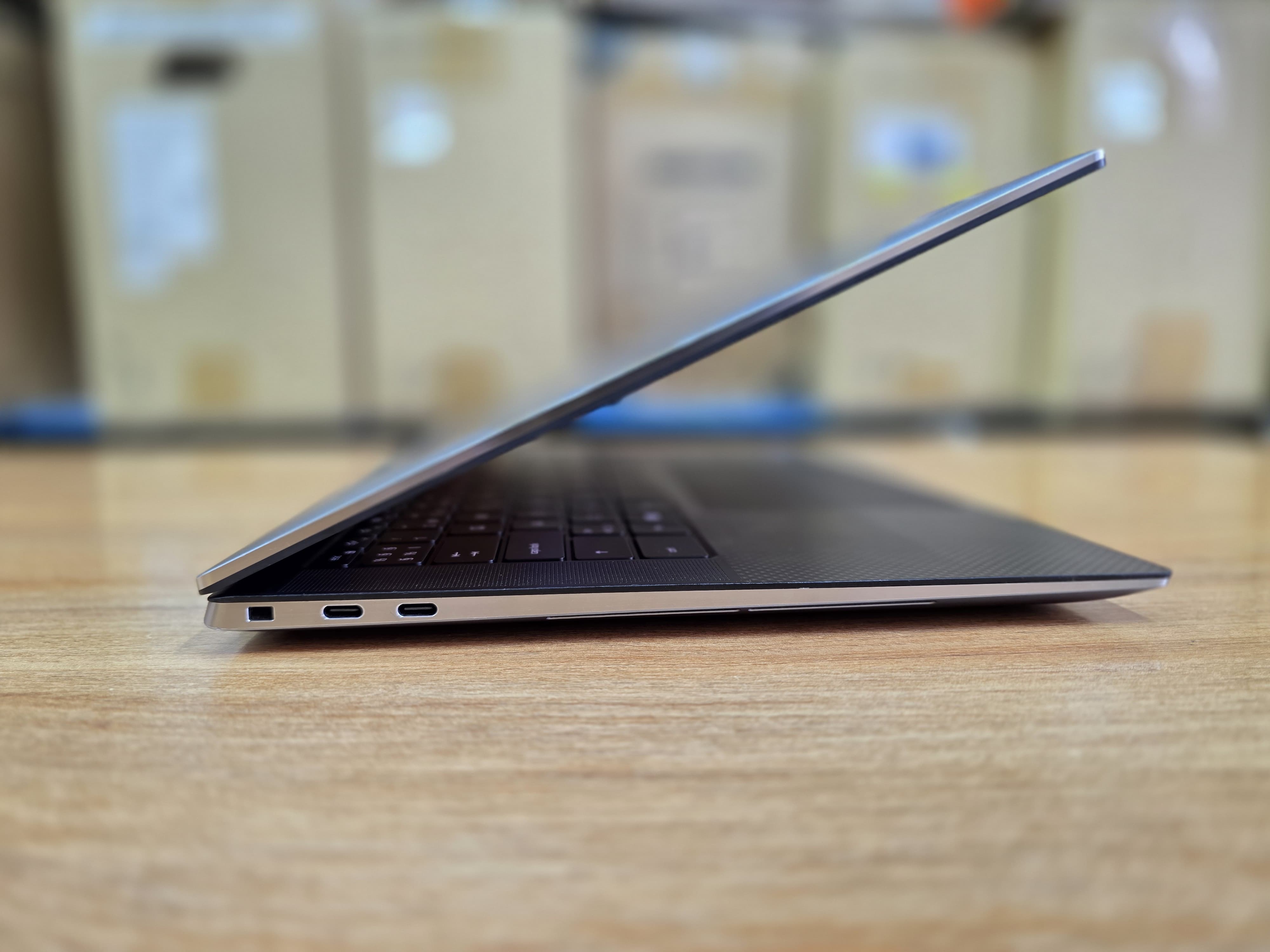 Dell precision 5560